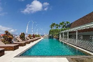 Family Hotel: Primebiz Hotel Kuta